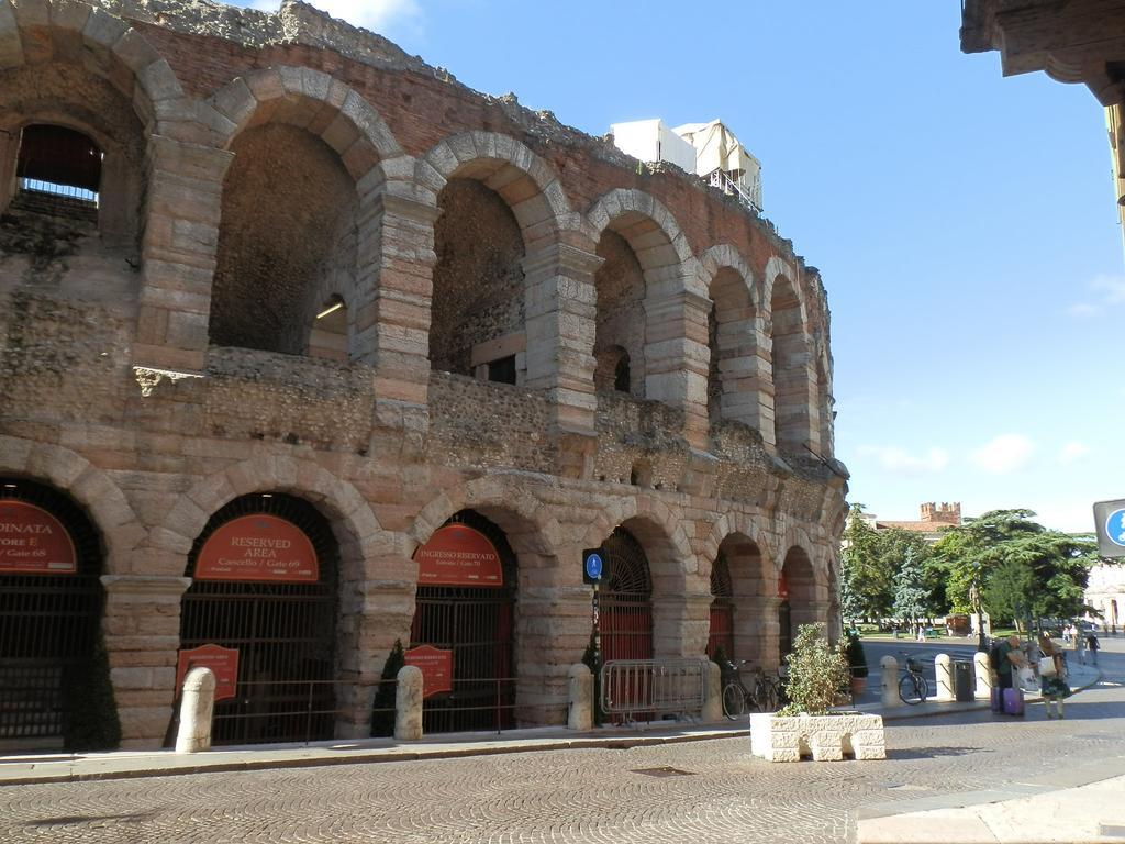 Appartamento Tosca Verona Exterior foto